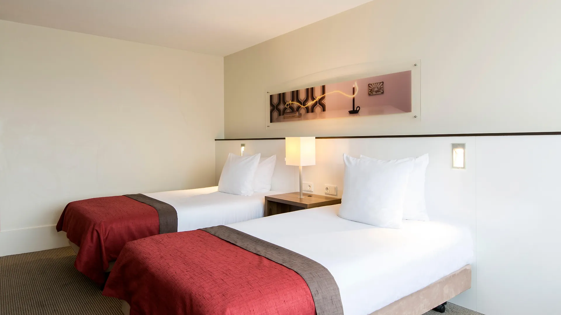 Holiday Inn Eindhoven Centre By Ihg
