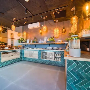 4* Hotel Ninetynine Amsterdam Airport